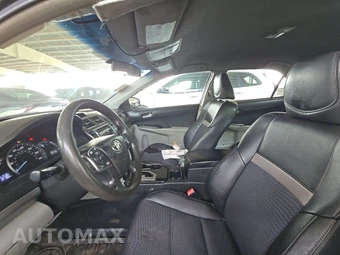 2014 Toyota Camry LE – miniatura 7