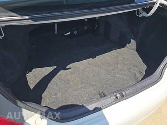 2014 Toyota Camry LE – miniatura 16