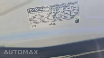 2014 Toyota Camry LE – miniatura 18