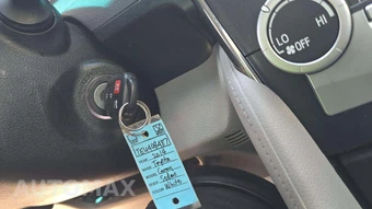 2014 Toyota Camry LE – miniatura 20