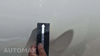 2014 Toyota Camry LE – miniatura 25