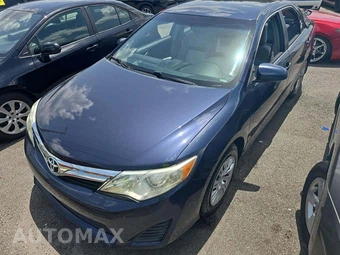 2014 Toyota Camry LE