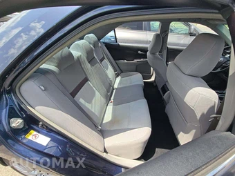 2014 Toyota Camry LE – miniatura 16