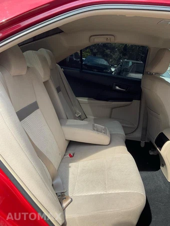 2014 Toyota Camry LE - miniatura 14