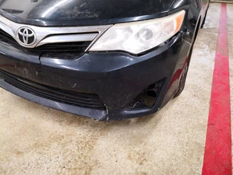2014 Toyota Camry LE - miniatura 10