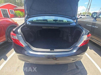2014 Toyota Camry SE – miniatura 14