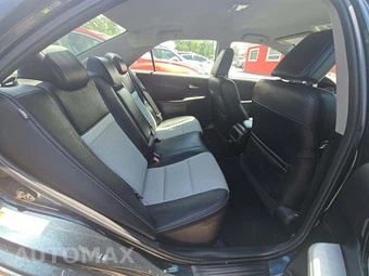 2014 Toyota Camry SE – miniatura 16