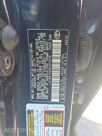 2014 Toyota Camry SE – miniatura 5