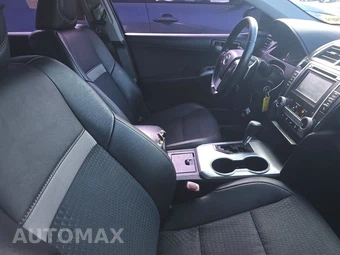 2014 Toyota Camry SE – miniatura 8