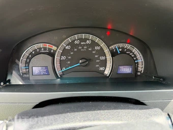 2014 Toyota Camry SE - miniatura 8