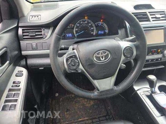 2014 Toyota Camry SE – miniatura 18