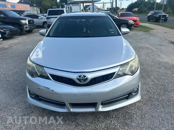 2014 Toyota Camry SE - miniatura 16