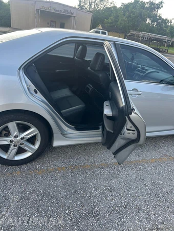 2014 Toyota Camry SE - miniatura 19