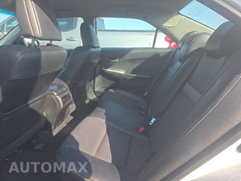 2014 Toyota Camry SE – miniatura 13