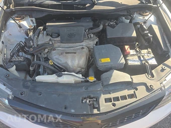 2014 Toyota Camry SE – miniatura 15