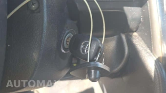 2014 Toyota Camry SE – miniatura 20