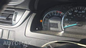 2014 Toyota Camry SE – miniatura 25