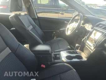 2014 Toyota Camry SE – miniatura 8