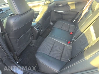2014 Toyota Camry SE - miniatura 19