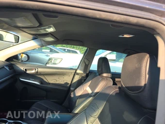 2014 Toyota Camry SE - miniatura 20