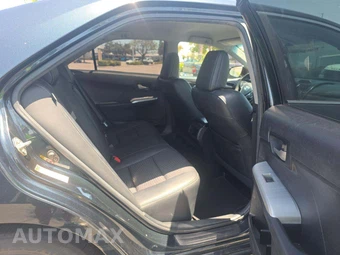 2014 Toyota Camry SE – miniatura 16