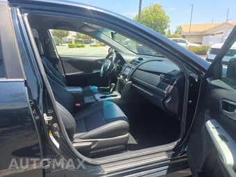 2014 Toyota Camry SE – miniatura 18