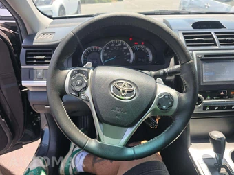 2014 Toyota Camry SE – miniatura 22