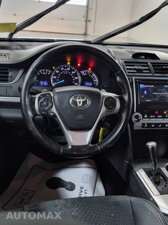 2014 Toyota Camry SE - miniatura 12