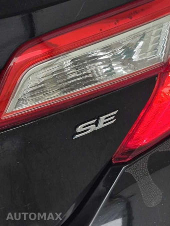 2014 Toyota Camry SE - miniatura 7