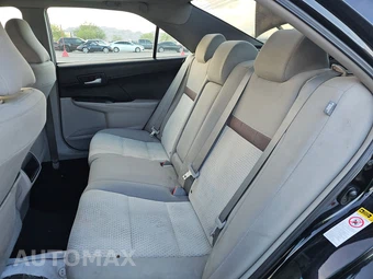 2014 Toyota Camry SE – miniatura 13