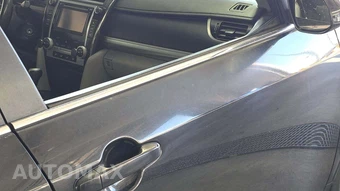 2014 Toyota Camry SE – miniatura 28
