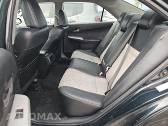 2014 Toyota Camry SE – miniatura 13