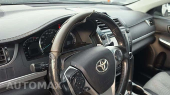 2014 Toyota Camry SE – miniatura 23