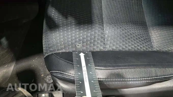 2014 Toyota Camry SE - miniatura 32