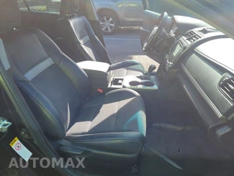 2014 Toyota Camry SE - miniatura 8