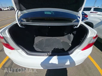 2014 Toyota Camry SE – miniatura 16