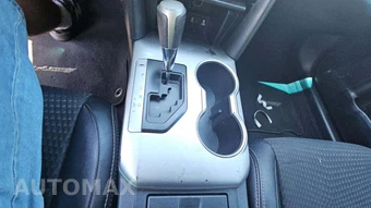 2014 Toyota Camry SE – miniatura 36
