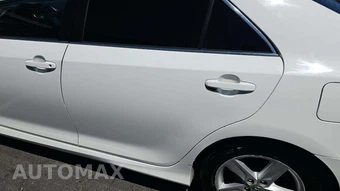 2014 Toyota Camry SE – miniatura 25