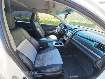 2014 Toyota Camry SE – miniatura 8