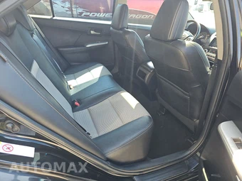 2014 Toyota Camry SE - miniatura 14