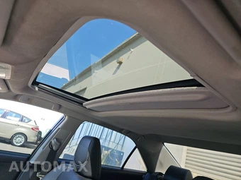 2014 Toyota Camry SE - miniatura 23