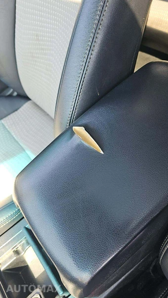 2014 Toyota Camry SE - miniatura 27