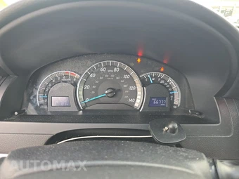 2014 Toyota Camry SE - miniatura 12