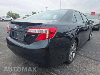 2014 Toyota Camry SE Sport - miniatura 3