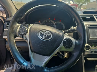 2014 Toyota Camry SE Sport - miniatura 10