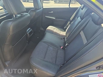 2014 Toyota Camry SE Sport - miniatura 13