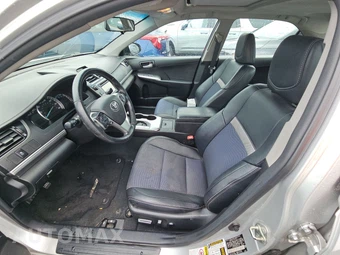2014 Toyota Camry SE Sport - miniatura 13