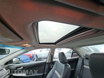 2014 Toyota Camry SE Sport - miniatura 20