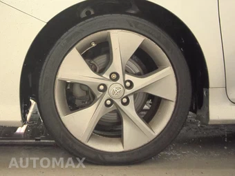 2014 Toyota Camry SE Sport - miniatura 9