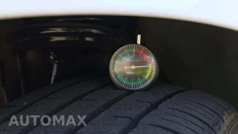 2014 Toyota Camry SE Sport - miniatura 22